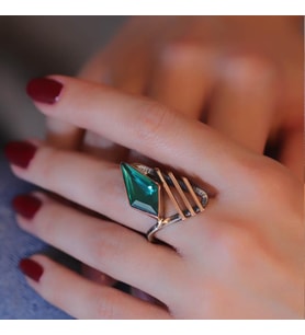 Peridot Taşlı Gümüş Otantik Yüzük