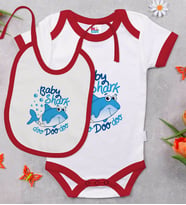 BK Kids Baby Shark Tasarımlı Kırmızı Bebek Body Zıbın ve Mama Önlüğü Hediye Seti-1