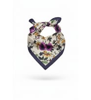 Mor Çiçek Desenli Saten Fular 48x48 cm – Vintage Floral Kare Bandana