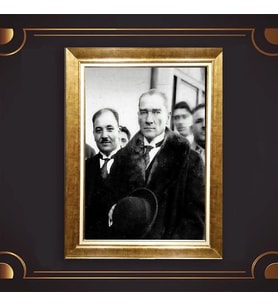 Altın Varaklı Çerçeveli Paspartulu Atatürk Tablo z4969 (Gold)