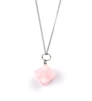Pembe Kuvars Doğal Taş Merkaba Kolye 