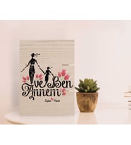 BK Gift Kişiye Özel Annem ve Ben Tasarımlı Otantik Masaüstü Ahşap Palet Çerçeve-1 (Beyaz)