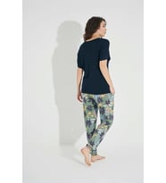 Çiçek ve Yaprak Baskılı "Summer Vacation" Pijama Takımı