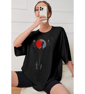 Unisex Evren Temalı Baskılı T-shirt (Siyah)