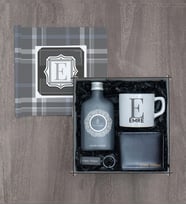 Özel Ahşap Kutusunda Erkek Hediye Seti ,Kişiye Özel Cüzdan & Fincan, 200ML Tasarımlı Çıkolata Kolonyası, Anahtarlık