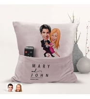 BK Gift Kişiye Özel Sevgililer Karikatür Tasarımlı Organizer Kumanda ve Atıştırmalık Cepli Pembe Kırlent Yastık-13 Arkadaşa Hediye, Cepli Yastık