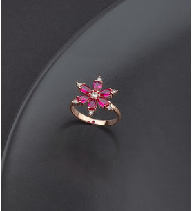 925 Ayar Gümüş Lotus Çiçeği Yüzüğü (Fuşya)