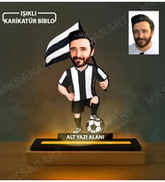 Kişiye Özel Siyah Beyaz Bayraklı Taraftar Karikatürlü 14 cm MDF Işıklı Biblo - Futbol Temalı Hediye Futbol Severlere ve Spor Tutkunlarına Hediye