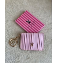 VS AA+ Kalite Kartlık / Cüzdan / Çanta Charm (Pembe)