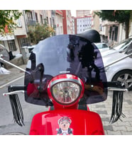 MOTOCAM Peugeot Django Ön Cam 2017-2026 Model 37cm Siyah Renkli 4mm APARATSIZ