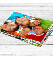 100 adet 10x15 fotoğraf baskısı+Müzikli Dönen Küp Fotoğraf Çerçevesi - 10x10 cm