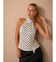 Kadın Fular Detay Puantiyeli Kolsuz Slimfit Örme Bluz 26054