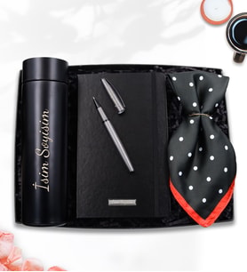 Kişiye Özel 500 ML Siyah Dereceli Termos & Siyah Defter & Gri Metalik Roller Kalem & Kırmızı Siyah Renk Puantiyeli Fular Hediye Seti