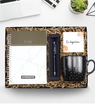 Kişiye Özel Beyaz Mermer Desenli Defter & Siyah Touch Pen & Yıldızlı Kupa Hediye Seti