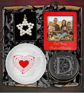 Kişiye Özel Kahve Fincanı&Kişiye Özel Mum&Fotoğraflı Çerçeve&İnci Anahtarlık Hediye Seti