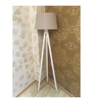 Bej Konik Başlık Mdf Beyaz Ayak Lambader Abajur LY645