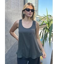 Saten Puantiyeli Sıfır Kollu Bluz  (Siyah)