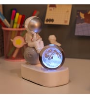 Livava Ayda Astronot Masa Lambası, Beyaz, 12x11
