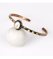 Coho Tılsım Sedef Taşlı El İşleme Pearl Bileklik