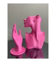 Pembe Renk Dekoratif Takı Mankeni ve El 2'li Set Takı Teşhir Standı 23 ve 18 Cm Takı Organizeri Küpe