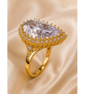 14 Ayar Gösterişli Royal Drop Diamond Tektaş Altın Yüzük