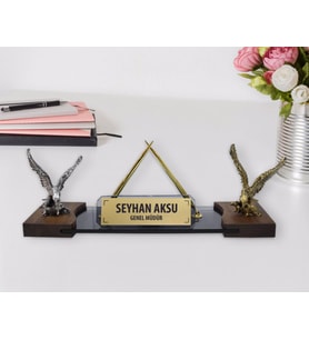 BK Gift Kişiye Özel Kartal Saatli Kristal Masa İsimliği (Beyaz)
