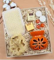 2'li Tealight Mum & Lotus Buhurdanlık & Teashop 2'li Bitki Çayı & Kabak Lifi & Duş Kesesi Hamam Ve Spa Hediye Seti