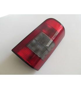 Peugeot Partner 96/02 Stop Lambası Sağ Kırmızı/füme (Bagaj Kapağı Yukarıya Açılan Ti·p) (Mars)