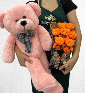 Özel Tasarım 7'li Peluş Ayıcık Buketi ve Büyük Boy Pembe Peluş Ayıcık (Model 3)