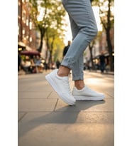 Enoch Erkek Günlük Spor Ayakkabı Düz Tabanlı Sneaker Perfore Detaylı Sade ve Hafif Model