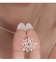 Kişiye Özel Tasarım Lotus Çiçeği Kolye 925K Gümüş