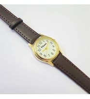 Marlas Retro Kadın Saati, Vintage Tasarım, Klasik Tasarım, Altın / Gold Rengi, Minimal, Kayışlı