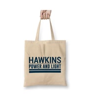 Stranger Things Hawkins Power And Light Beyaz Bez Çanta Uzun Saplı Alışveriş Çantası Plaj Çantası