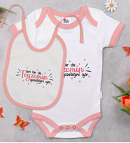 BK Kids Sen Bir De Teyzemin Güzelliğini Gör Tasarımlı Pembe Bebek Body Zıbın ve Mama Önlüğü Hediye Seti-1