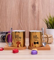 Mr Mrs Tasarımlı Ahşap Altlıklı İkili Gold Kupa Bardak