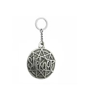 Slipknot Yuvarlak Metal Logo Anahtarlık – Rock & Heavy Metal Aksesuar