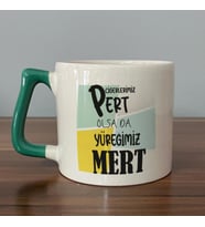 Ciğerlerimiz Pert Olsa Da Yüreğimiz Mert Baskılı Yeşil Kulplu D Kupa
