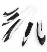 Uni-ball Air 0.5 Roller Kalem Beyaz Mavi (Mavi Mürekkep) 