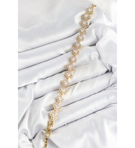 Pirinç Zirkon Taşlı Yonca Baget Model Gold Renk VIP Seri Kadın Bileklik 5886 - EEEEEE4093-1713