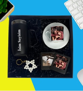 Kişiye Özel Premium Kutu Kulplu Termos Bardak Fotoğraflı Türk Kahve Fincanı İnci Anahtarlık Ahşap Mdf Masaüstü Resimli Siyah Çerçeve iki adet