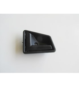 SUZUKI VITARA- 88/98; ÖN KAPI İÇ AÇMA KOLU SOL SİYAH 3/5KAPI 83130-56B01 531-3012