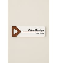 Lucena Görsel Medya Ofis Oda Kapı İsimliği Yönlendirme Tabelası Levhası Kişiselleştirilebilir