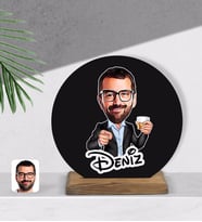 BK Gift Kişiye Özel Erkek Karikatürlü Yuvarlak Ahşap Biblo-50