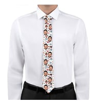 Şehirli Erkek Karikatürlü Kravat