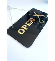 Open / Closed Kapı Tabelası – Makas Figürlü (Berber, Kuaför, Terziler İçin)
