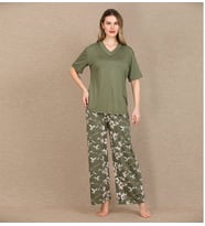 Arias Closet Şık Tasarım Çiçek Desenli Yeşil Kısa Kol Viskon Pijama Takımı