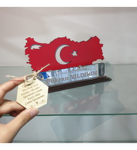Öğretmenler Günü Hediyesi Türk Bayraklı Masaüstü İsimlik Ofis isimliği