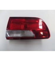 2012-2016 Kia Rio Sd İç Stop Lambası Sağ Kırmızı-Beyaz (Famella) (Adet) (Oem No:924041W015)