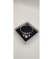 Sedef Kelebek Yonca ve Yıldız Zirkon Taşlı Charm  Model Mıktatıslı Çelik Bileklik