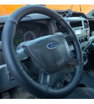 DİKİŞLİ DİREKSİYON KILIFI SİYAH DERİ NOKTALI DERİ SİYAH DİKİŞLİ FORD TRANSİT İÇİN